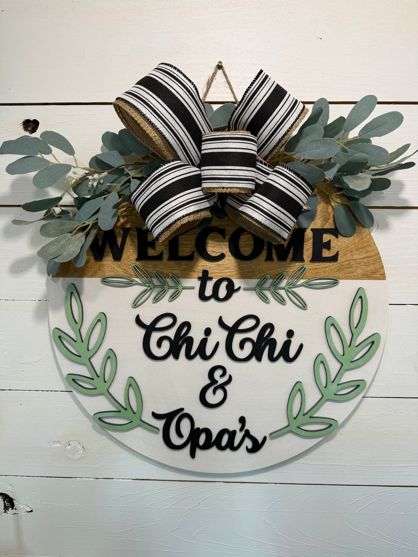 Wooden Welcome Doorhanger | Laser Engraved | Great Gift